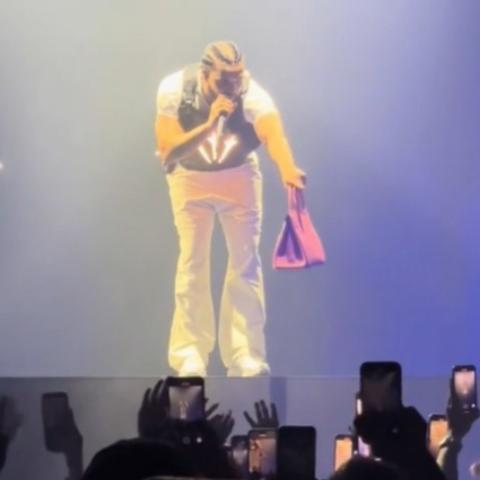 دريك من حفله في لوس أنجلوس - صورة معدلة