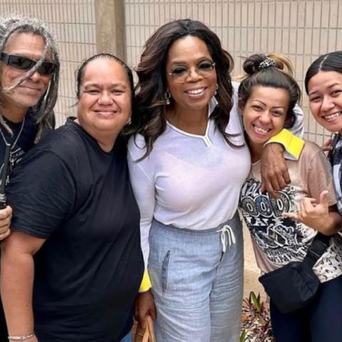 أوبرا مع لاجئي حرائق الغابات - صورة من السوشيال ميديا