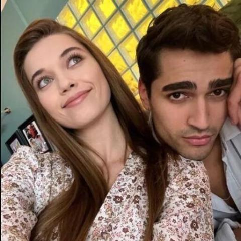 عفراء ساراتش أوغلو وميرت رمضان ديمير - صورة من غوغل