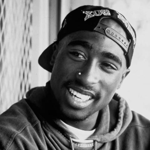 توباك 2pac - صورة من الماضي