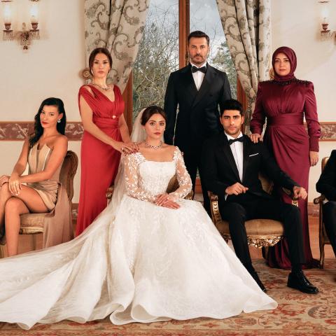 نجوم المسلسل التركي &quot;One Love&quot;