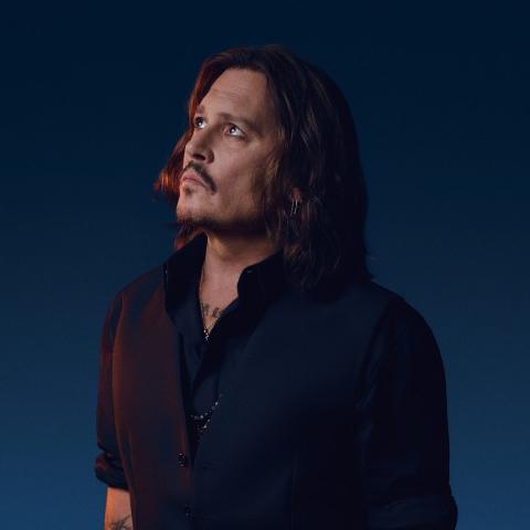 جوني ديب - صورة من انستقرام Dior Beauty Official