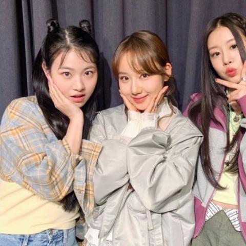 فرقة فيفتي فيفتي - صورة من السوشيال ميديا