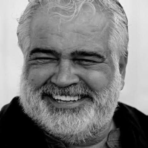 وفاة الروائي السوري خالد خليفة