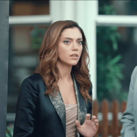 مسلسل كريستال الحلقة 75 - مصدر الصورة شاهد