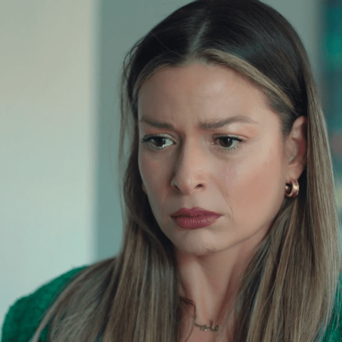 مسلسل كريستال الحلقة 84 - مصدر الصورة شاهد