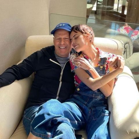 تالولا برفقة والدها بروس ويليس - صورة من إنستقرام