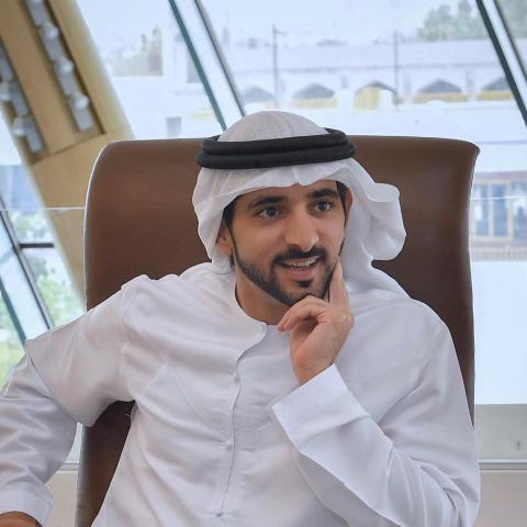 الشيخ حمدان بن محمد بن راشد - صورة من إنستقرام