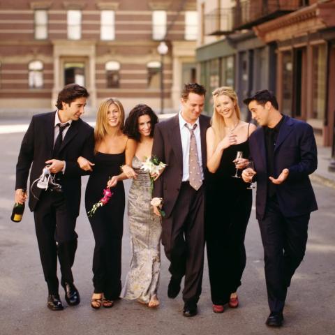 نجوم مسلسل Friends  - صورة من غوغل