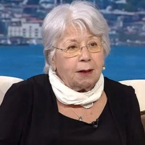 زيرين سفيرمر  - صورة معدلة من السوشيال ميديا