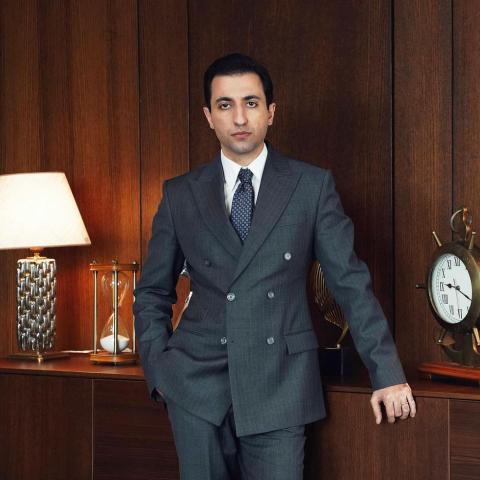 دوغوكان بولات - صورة من إنستقرام