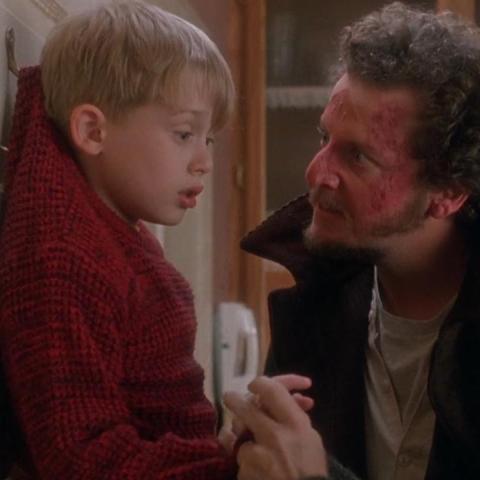 فيلم Home Alone - تويتر