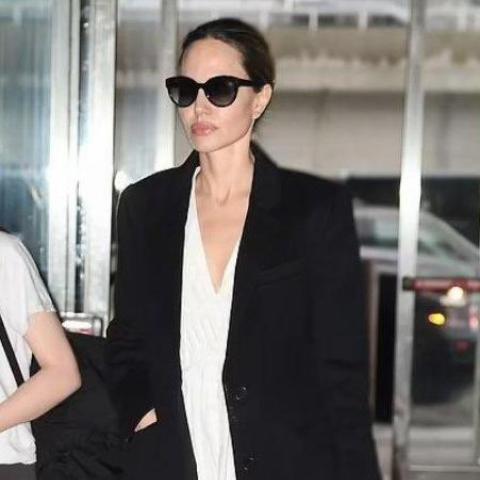 أنجلينا جولي - تويتر