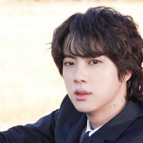 جين من BTS - صورة معدلة
