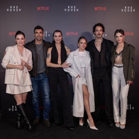 نتفليكس تحتفل بأبطال &quot;الطموح الأعمى&quot; في تركيا - صورة من إكس