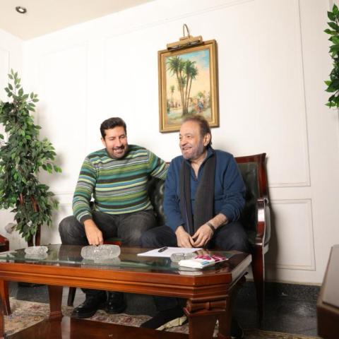 هاني رمزي يتعاقد على بطولة مسلسل بدون مقابل