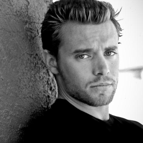 بيلي ميلر - صورة من IMDb