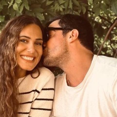 ابراهيم تشيليكول مع حبيبته - صورة معدلة