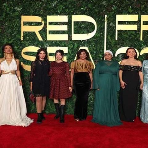 نجوم &quot;بنات ألفة&quot; على السجادة الحمراء في مهرجان البحر الأحمر