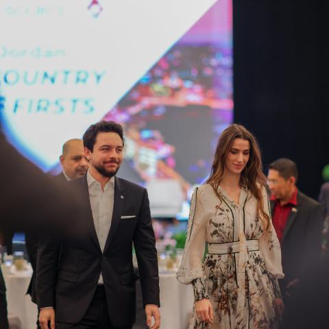 الأميرة رجوة الحسين برفقة الأمير الحسين في سنغافورة - صورة من حساب الديوان الملكي الهاشمي على flickr.