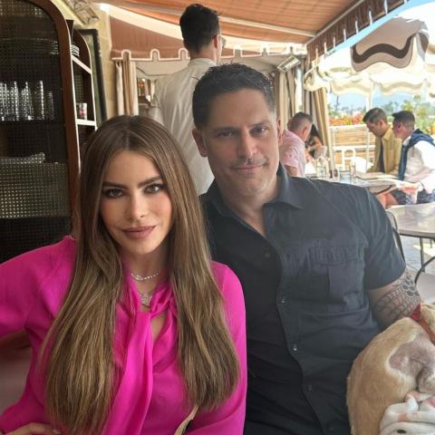 صوفيا فيرغارا وجو مانغانيلو - إنستغرام