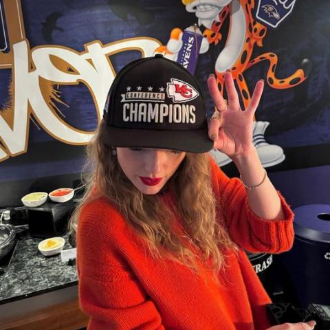 تايلور سويفت - صورة من إكس