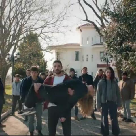 صورة من مسلسل المتوحش Tabani