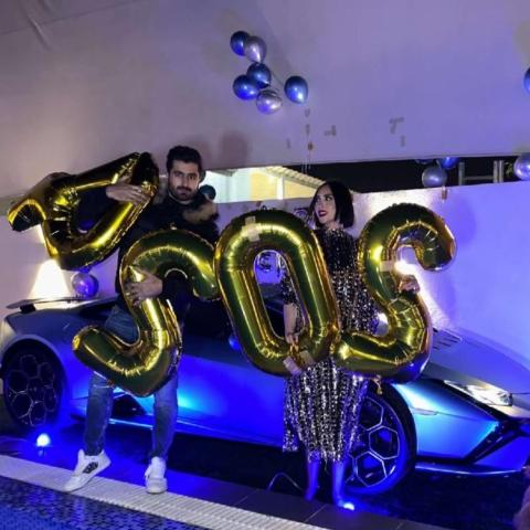 دكتورة خلود وزوجها أمين - صور ة من سناب شات