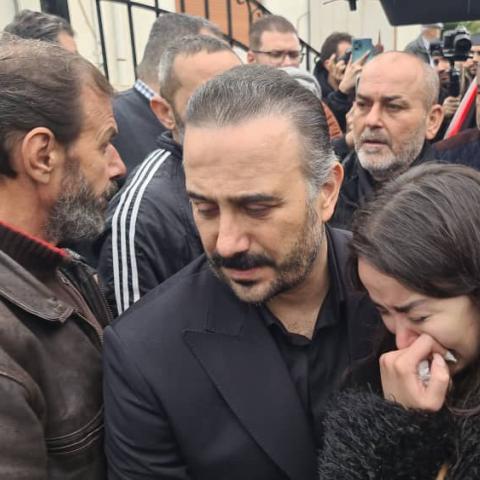 قصي خولي من مراسم تشييع جثمان والده