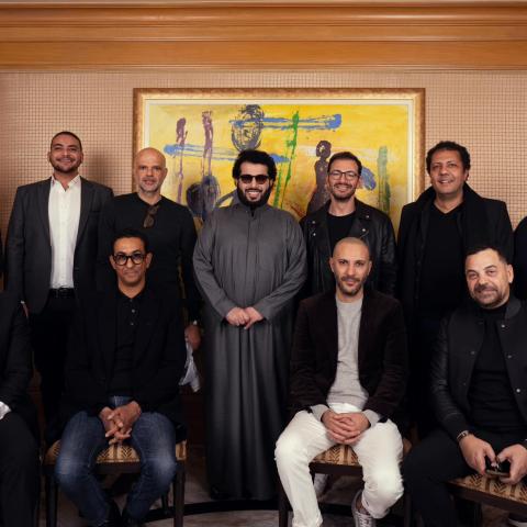 تركي آل الشيخ يلتقي بمخرجين في القاهرة