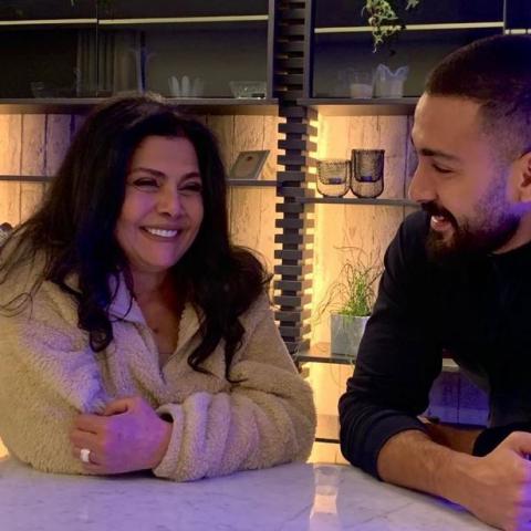 صباح الجزائري وابنها كرم التقي - صورة من إنستقرام