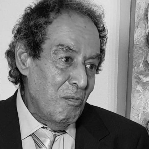 الراحل مجدي نجيب