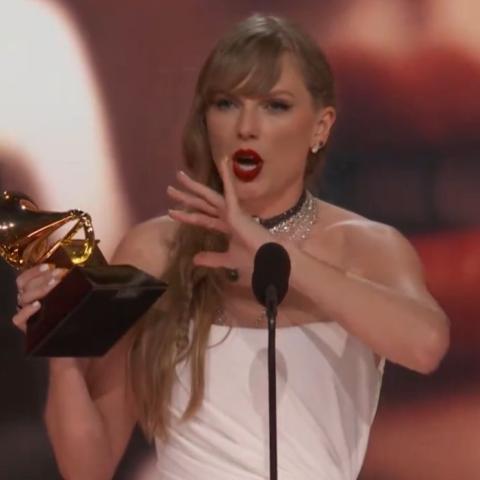 تايلور سويفت - صورة معدلة من السوشيال ميديا