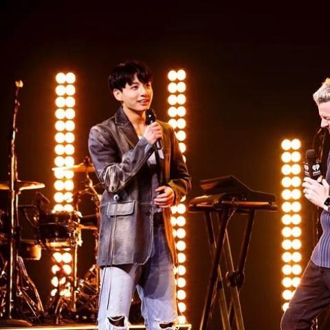 جونغكوك -صورة معدلة من حساب @JoJoWright على إكس