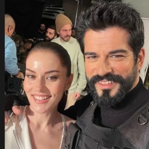 فهرية أفجان و بوراك أوزجيفيت - صورة معدلة