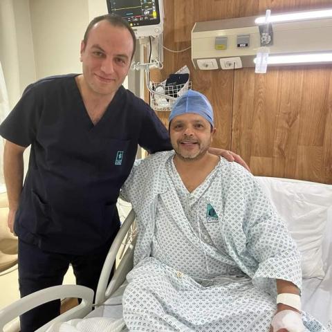 محمد هنيدي داخل المستشفى