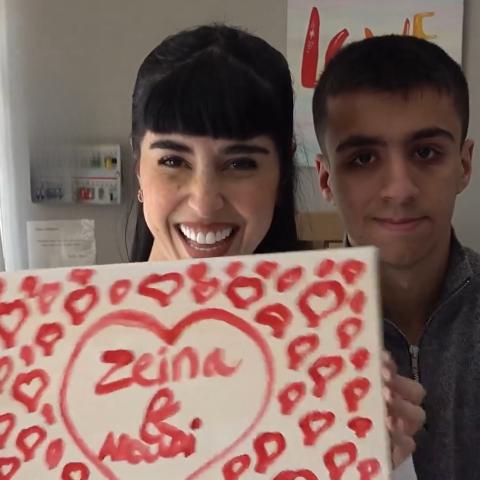 زينة مكي تحتفل بعيدها مع صديقها المفضل عبودي