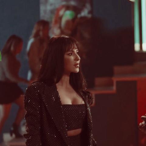 يسار  تلتقي رباح - لقطة من الحلقة 24 مسلسل ع أمل