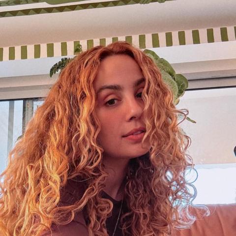 اسيا - إنستغرام