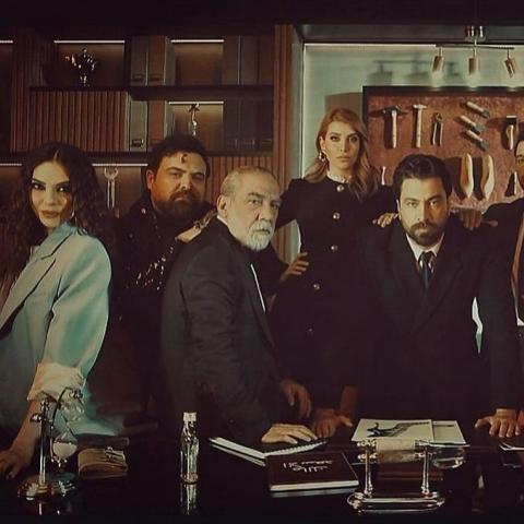 نجوم مسلسل لعبة حب - صورة من إنستقرام