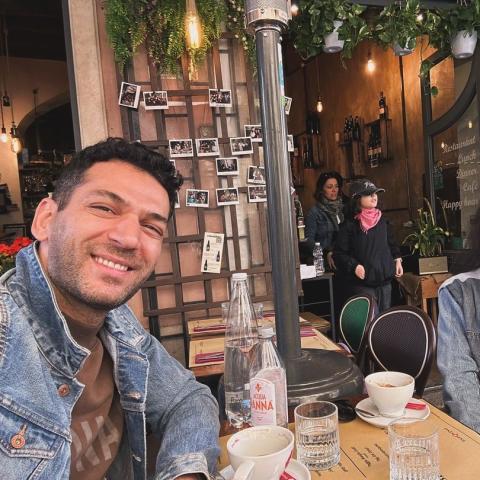 مراد يلدريم وزوجته إيمان الباني - صورة من إنستقرام