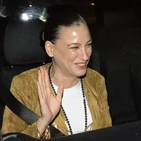 سيريناي ساريكايا و مارت ديمير - صورة متداولة