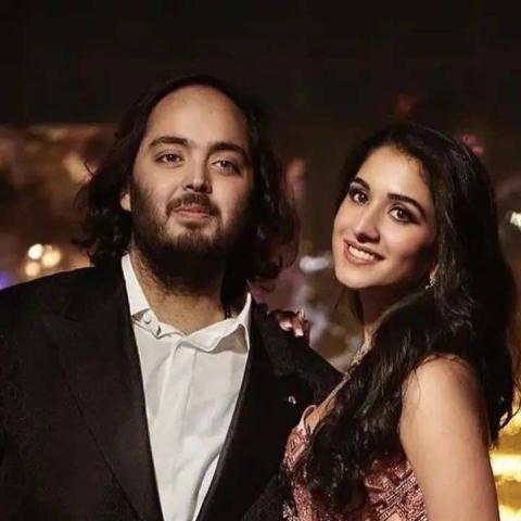 أنانت أمباني وراديكا ميرشانت - صورة من إنستقرام