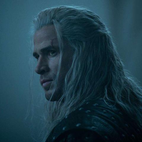 ليام هيمسوورث في The Witcher - تويتر