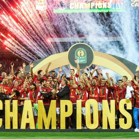 أحتفال النادي الأهلي بفوزه بكأس افريقيا