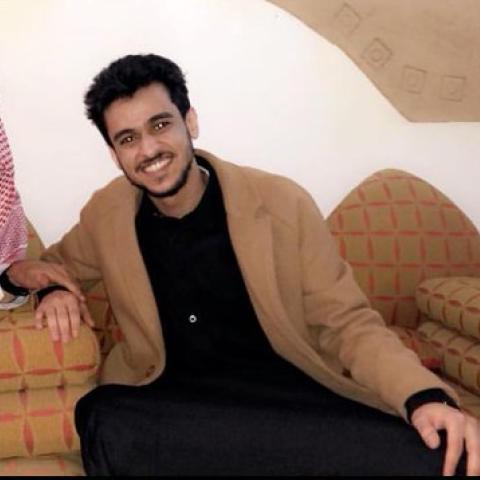 عايض يوسف و الراحل الشاعر الأمير بدر بن عبدالمحسن - صورة من إكس