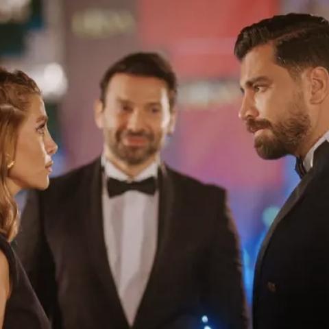 مسلسل لعبة حب  - شاهد