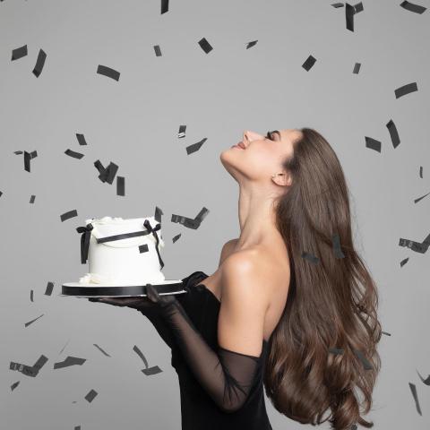 أندريا طايع