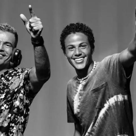 عمرو دياب وابنه عبدالله - صورة معدلة