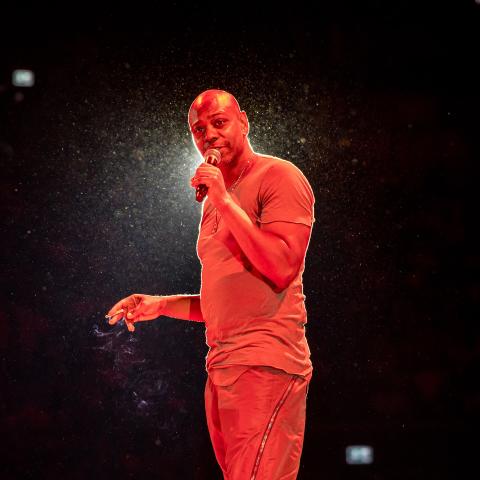 ديف تشابيل - صورة من حساب  @etihadarena_ae على إكس